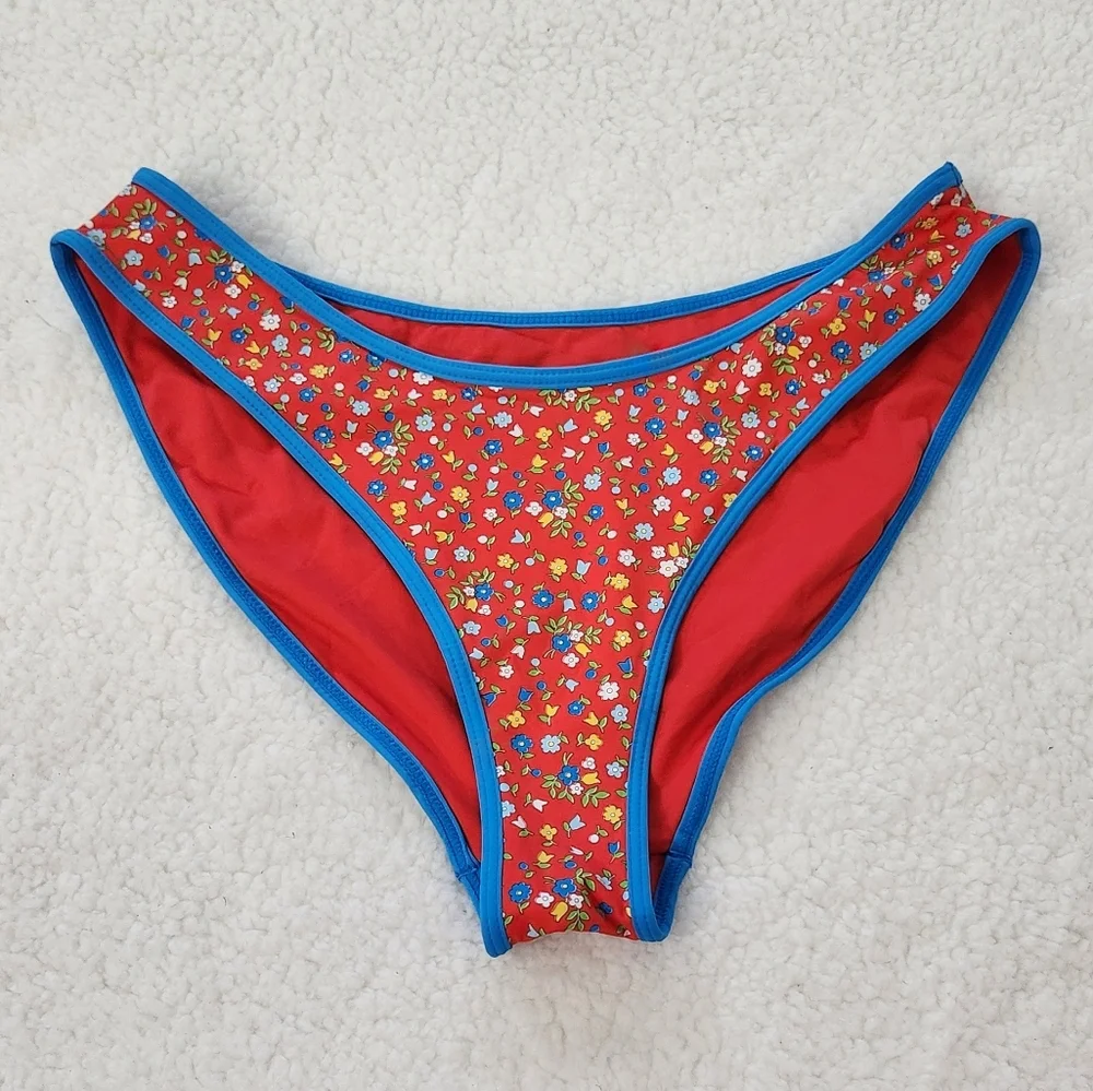 New!Frankie's Bikinis Dove‎ Floral Bikinis Bottoms